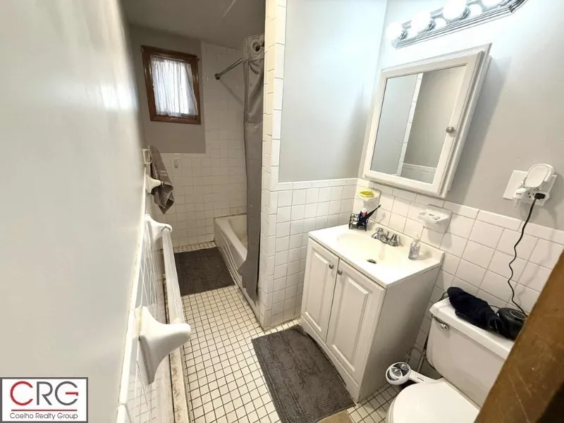 85 Beacon St, Ward Two