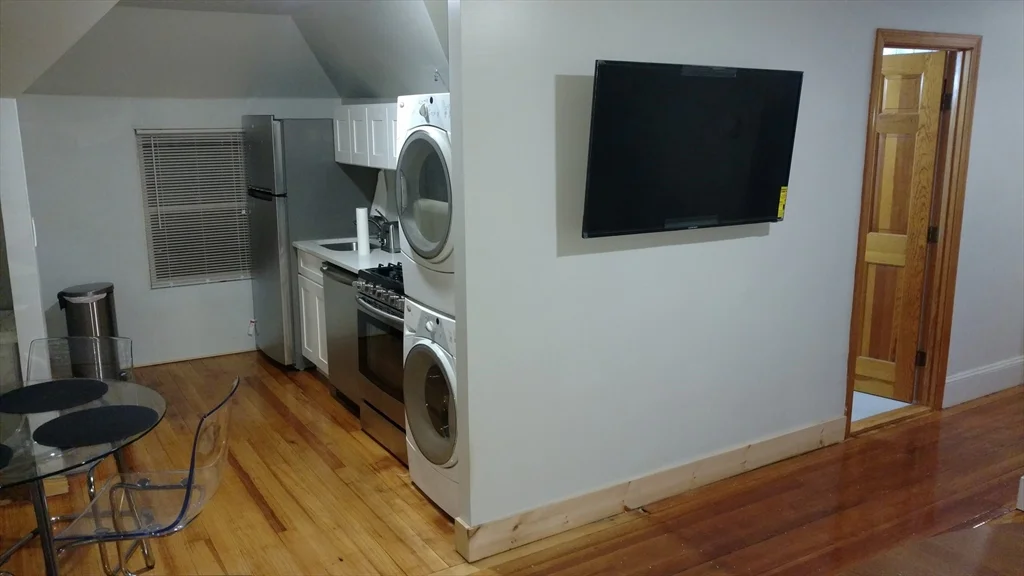 12 Bennett St, Brighton