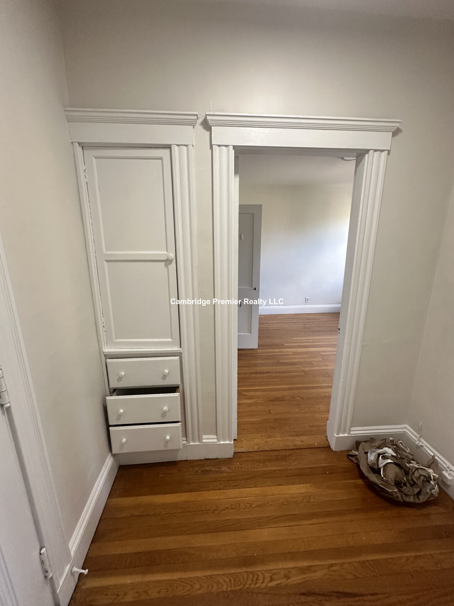 30 Langdon St, Neighborhood Nine