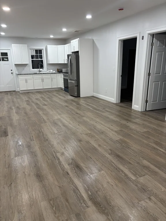 943 County St, Fall River