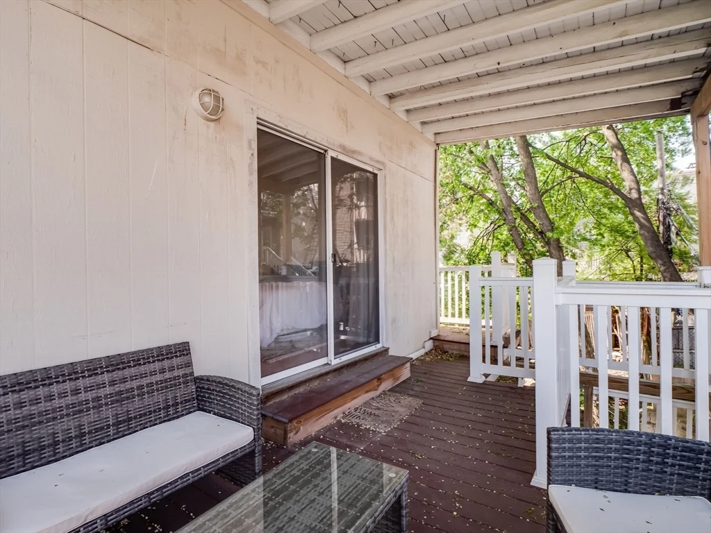 30 Mercer St, South Boston