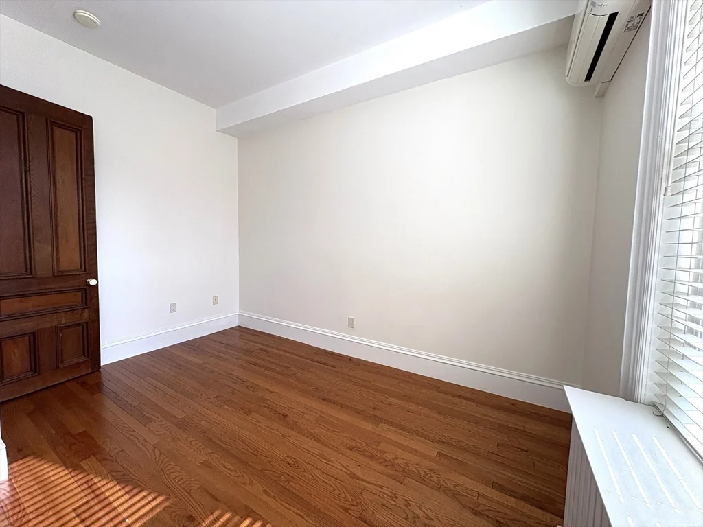 34 Yarmouth St, South End