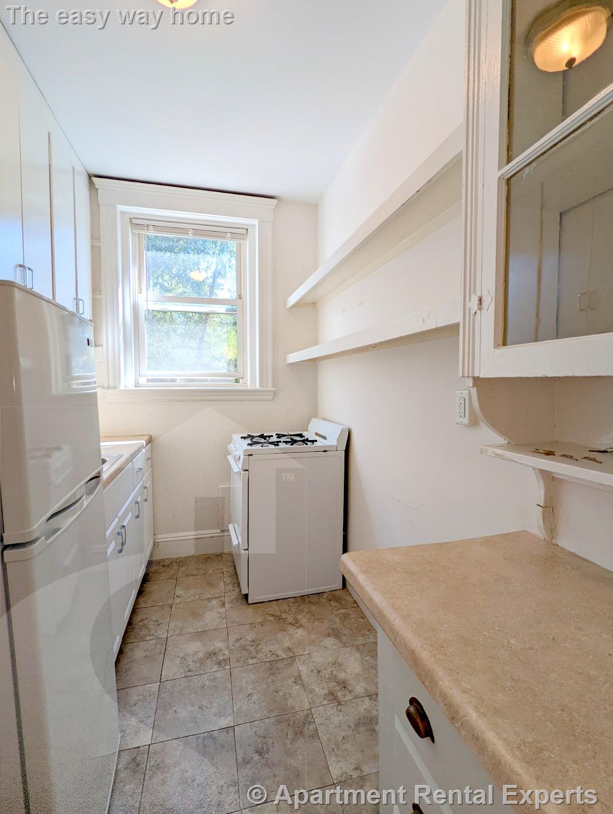 170 Maple St, Malden Center