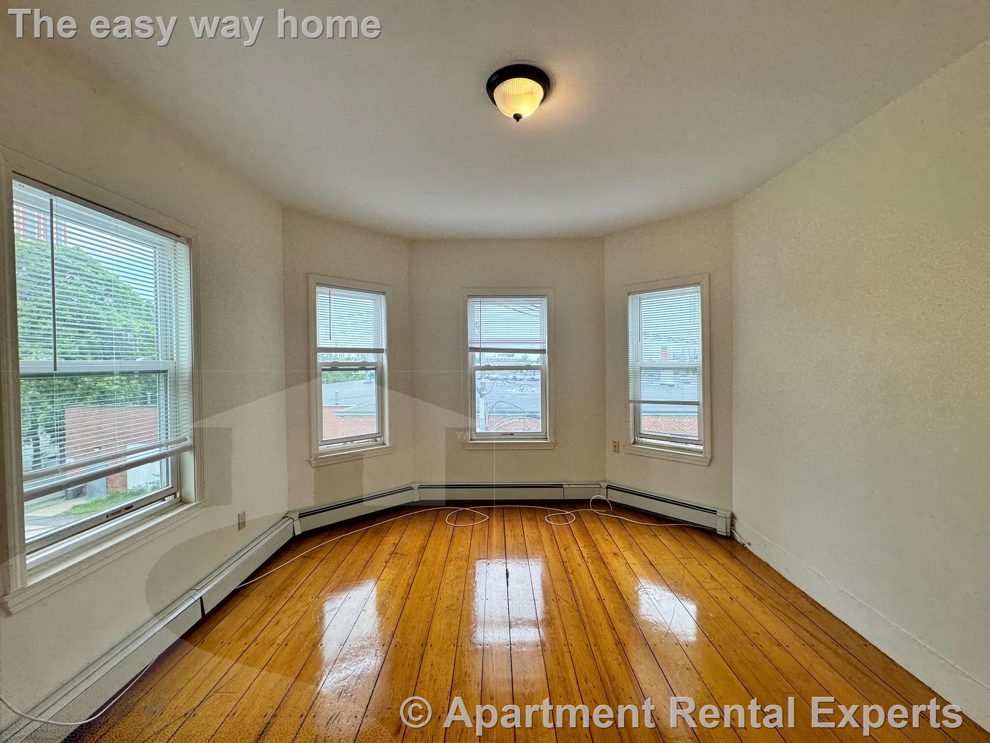 61 Webster Ave, Inman Square