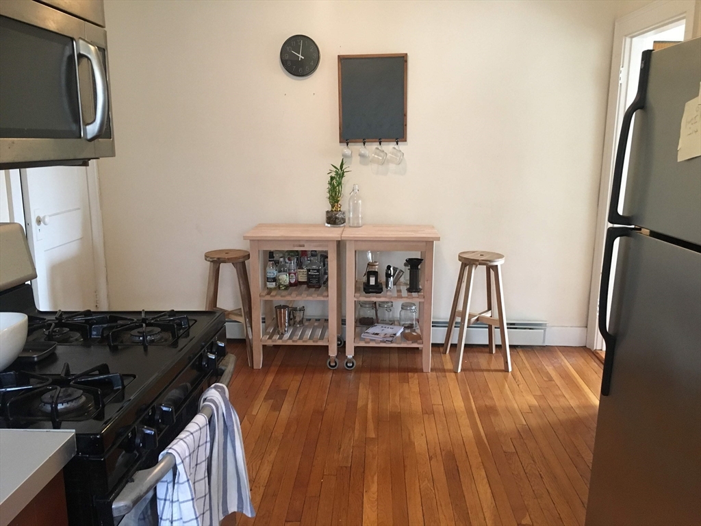 38 Day St, Davis Square