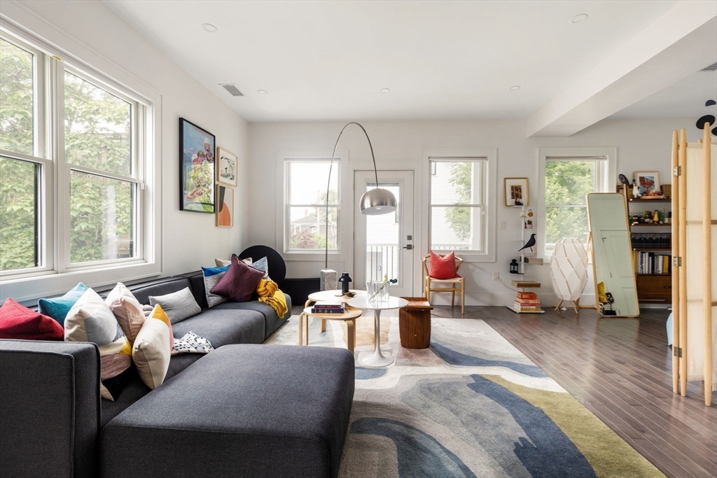 37 Claremon St, Davis Square