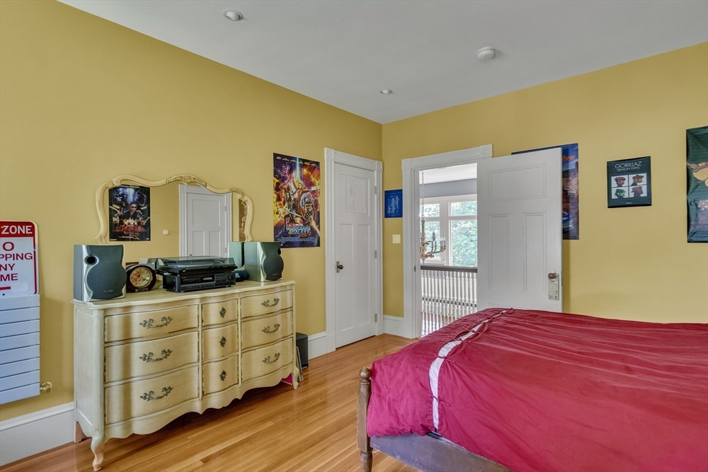 57 York Ter, Corey Hill