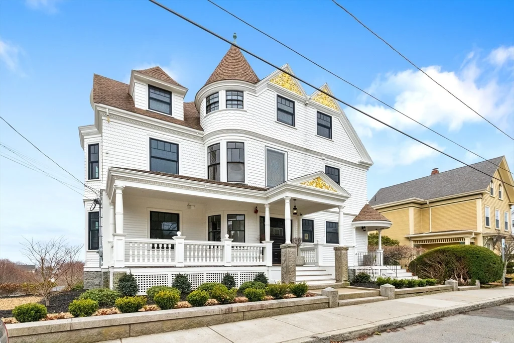32 Beacon St, Gloucester