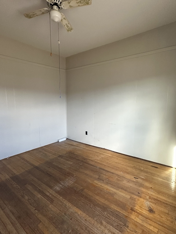 47 Hathaway St, Fall River