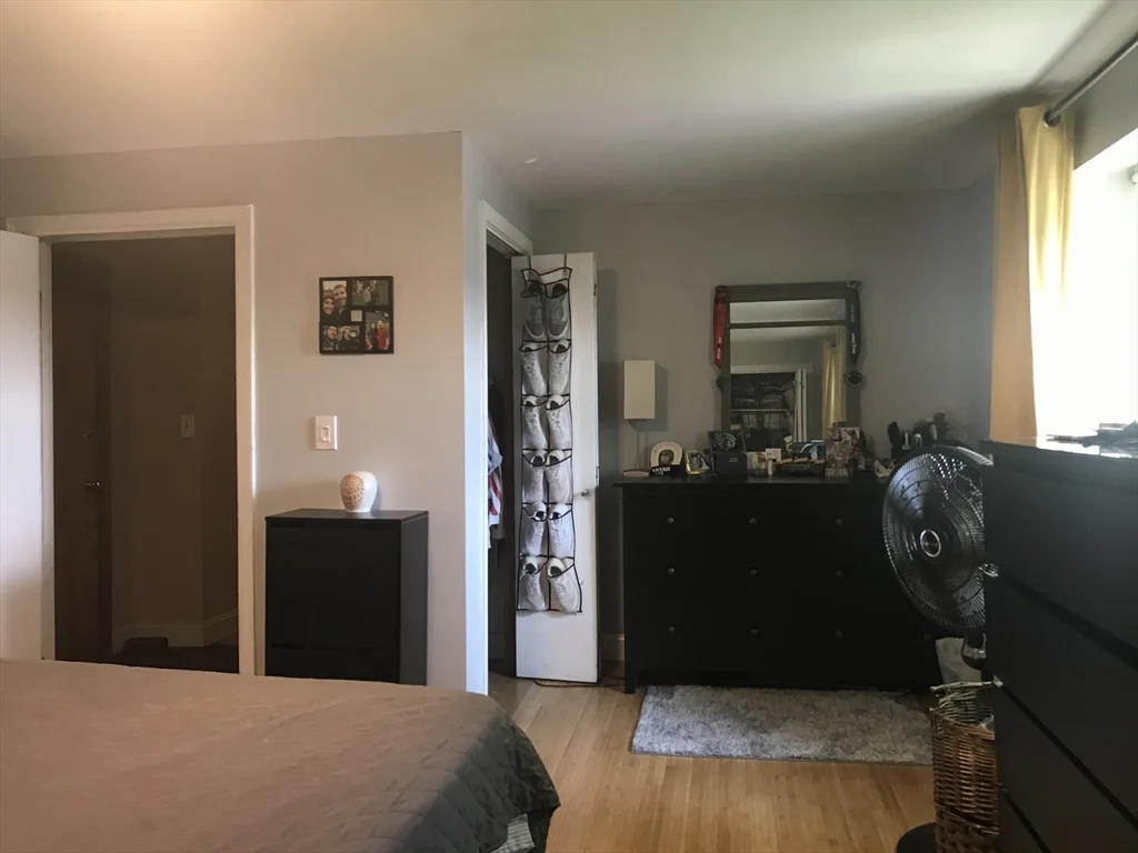 99 W 4th St, South Boston