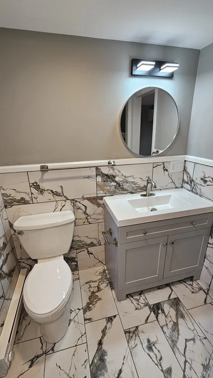 825 Scenic Hwy, Bourne