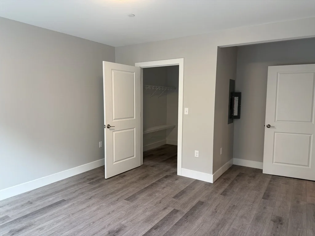 251 Sladen St, Dracut