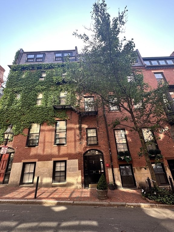 51 Hancock, Beacon Hill