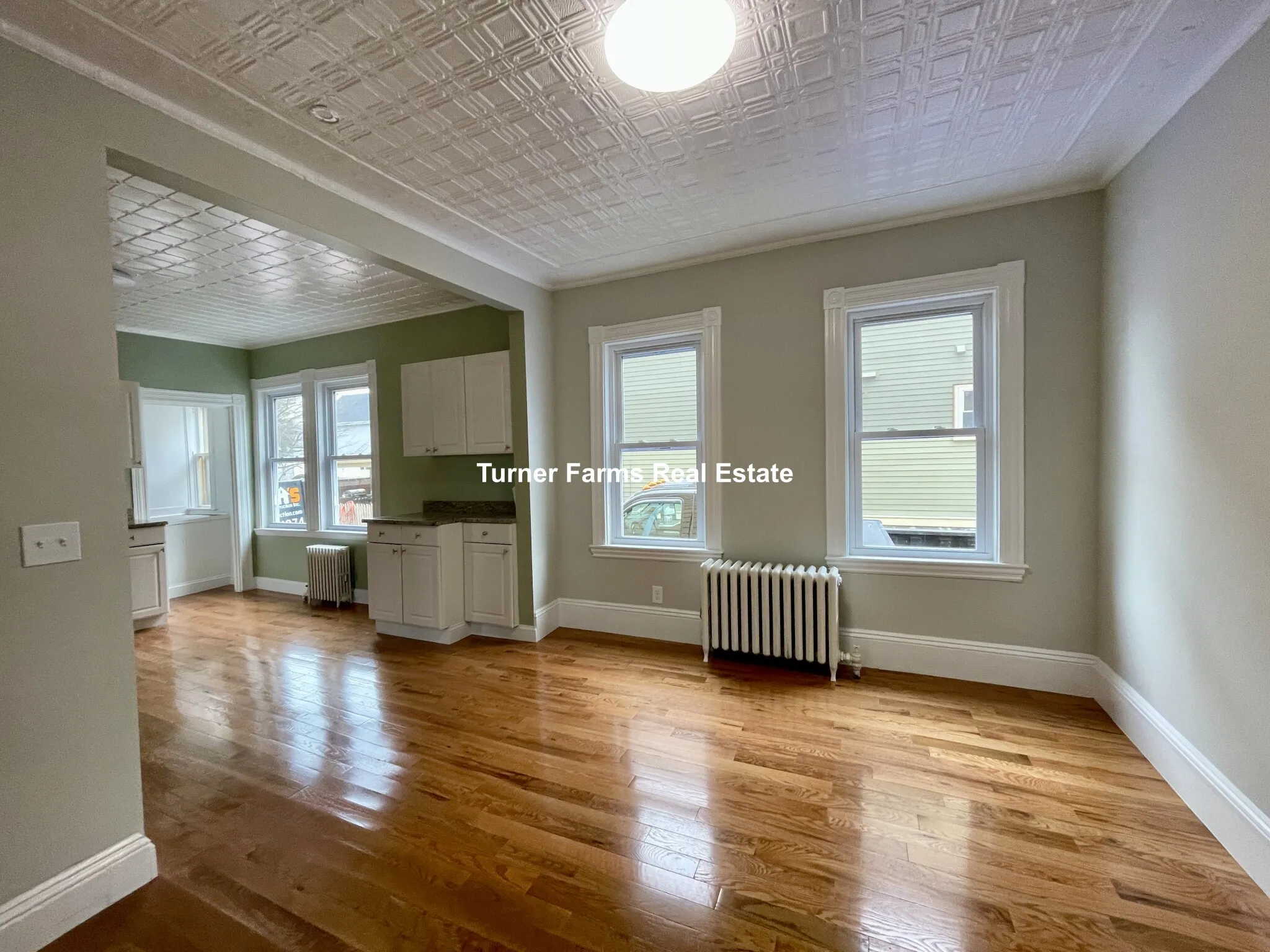 43 Martin St, Medford