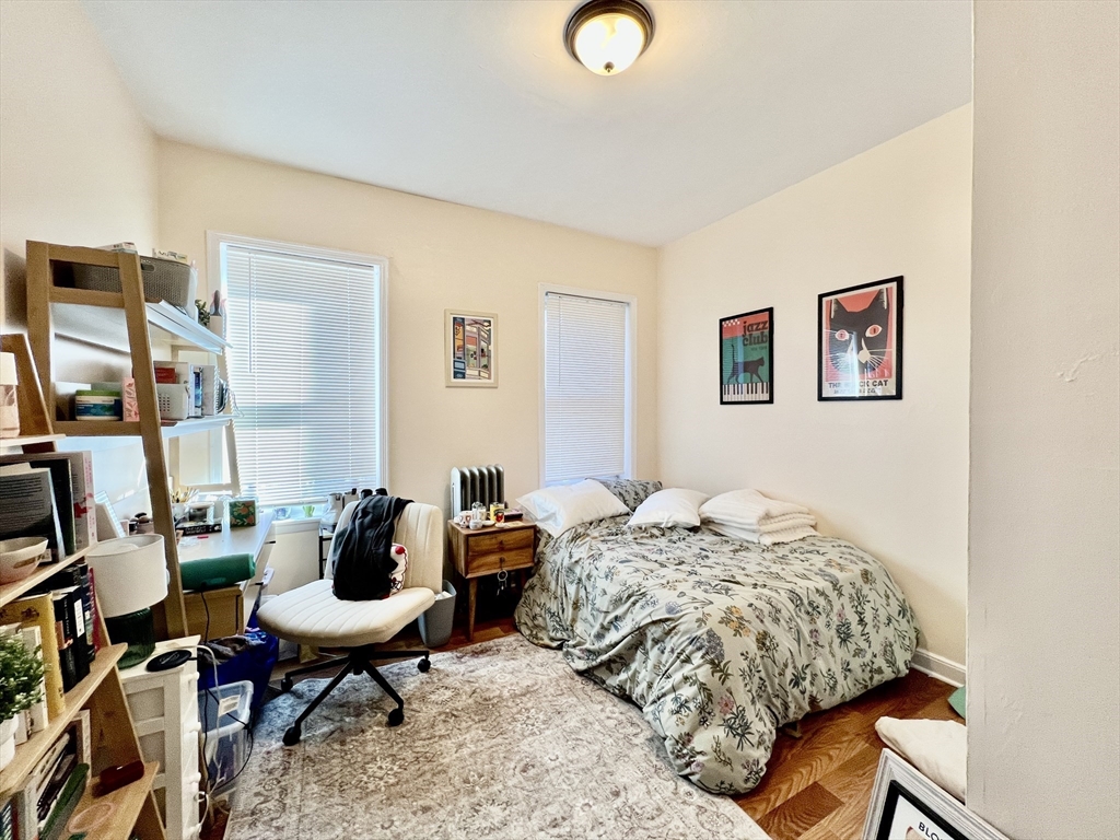 1706 Commonwealth Ave, Brighton