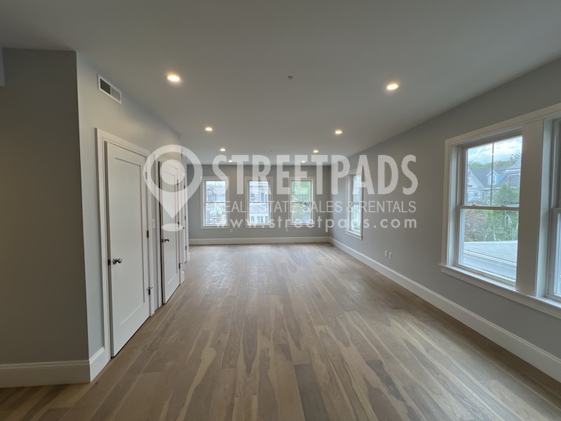 51 Fairbanks St, Brighton