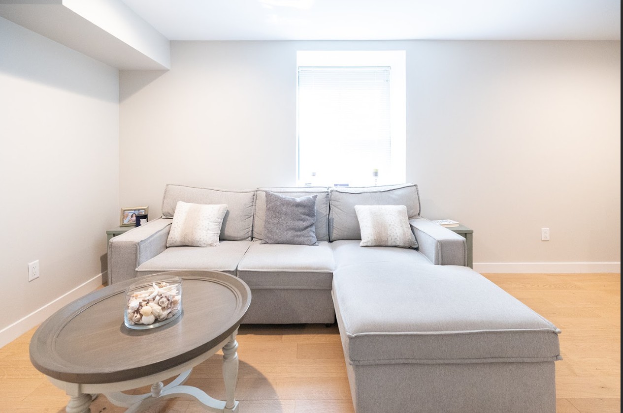 1661-1663 Washington St, South End