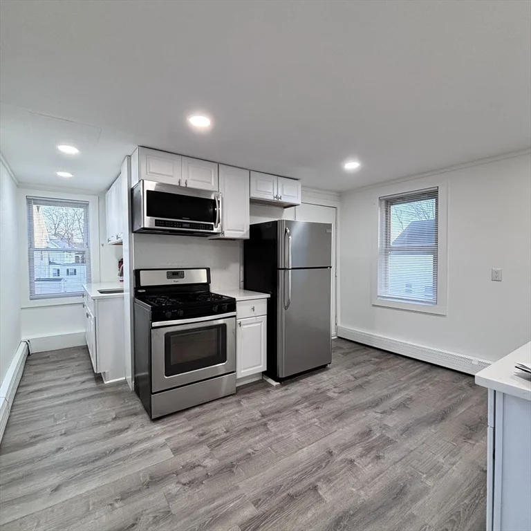 12 Pine St, Attleboro