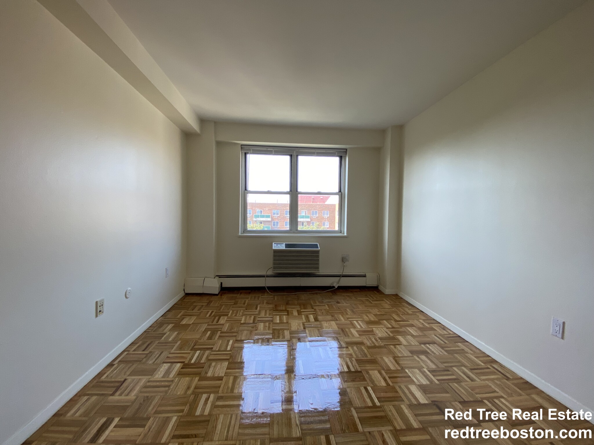 175 Freeman St, North Brookline