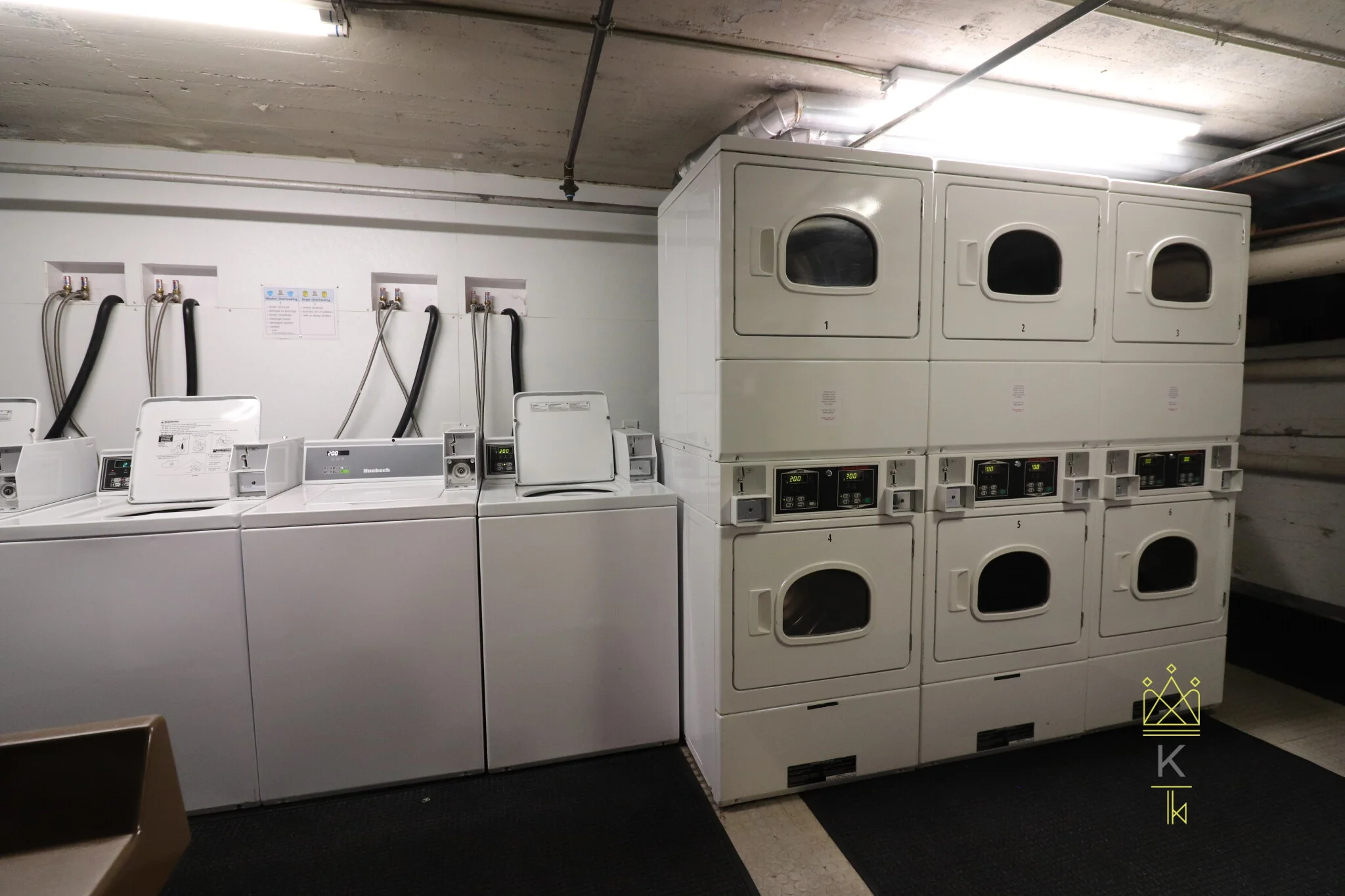 1949 Commonwealth Ave, Brighton