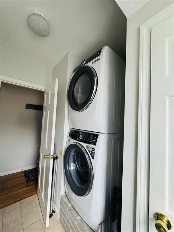 36 Ashley St, East Boston