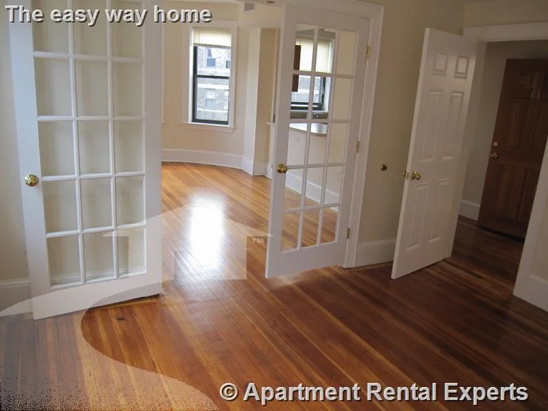 881 Massachusetts Ave, Central Square