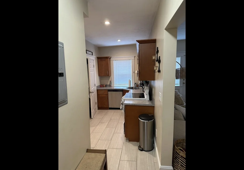 408 Neponset Ave, Dorchester