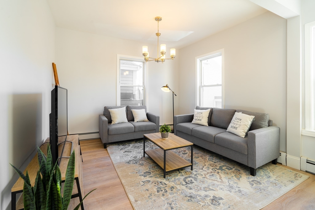 322 Hurley St, East Cambridge