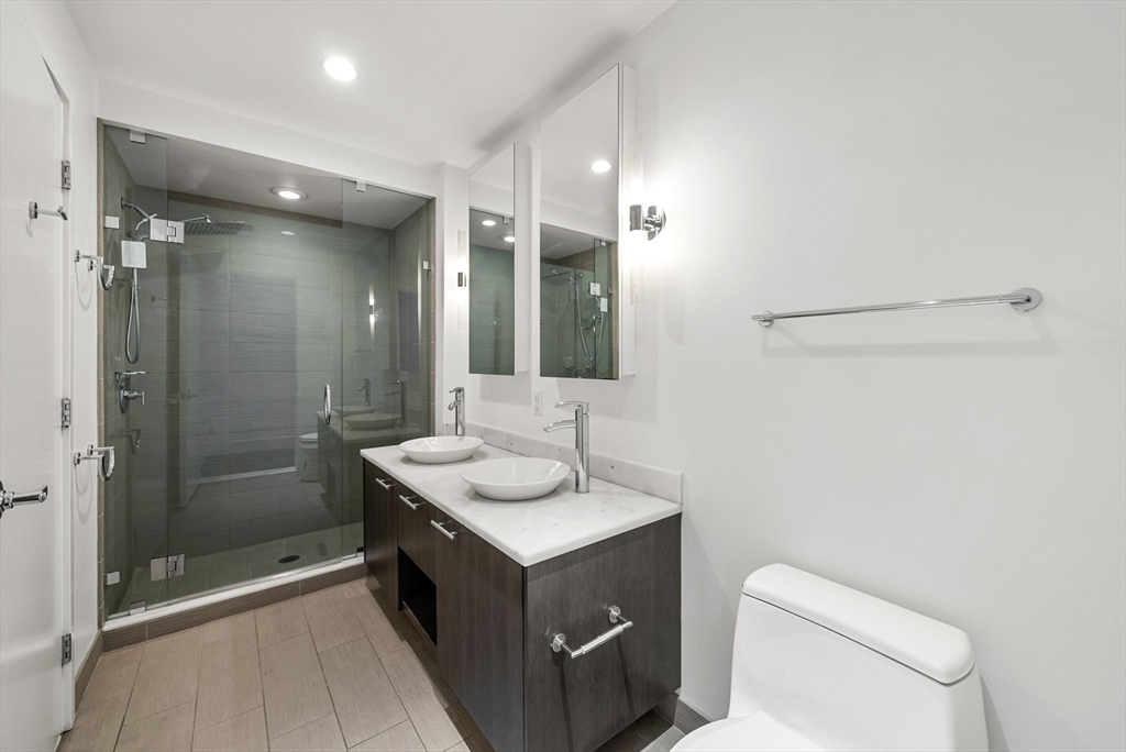 110 Stuart St, Back Bay