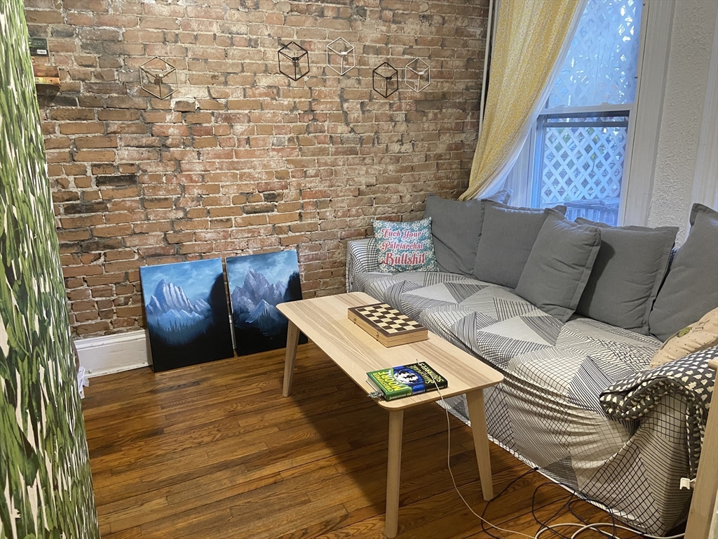 14 Evergreen Sq, Spring Hill