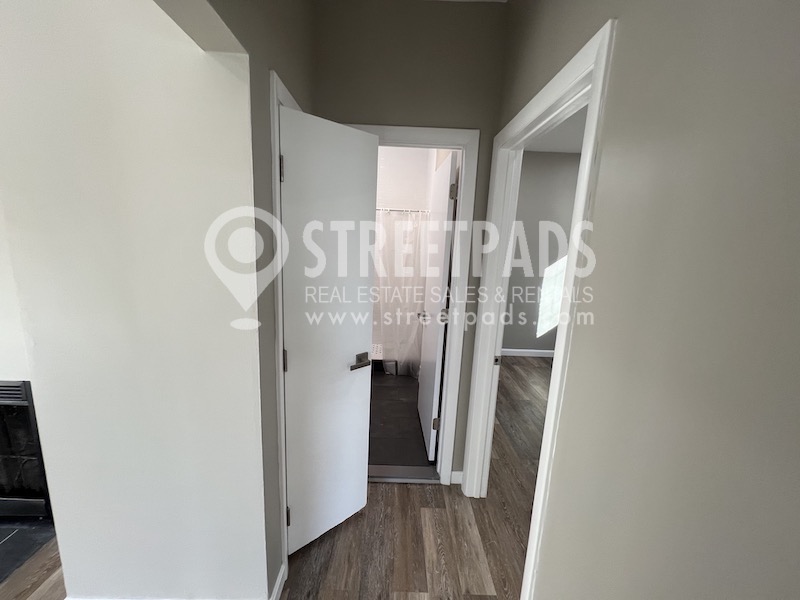 50 Evergreen St, Jamaica Plain