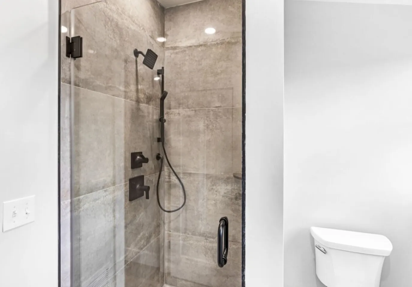 300 Somerville Ave, Ward Two