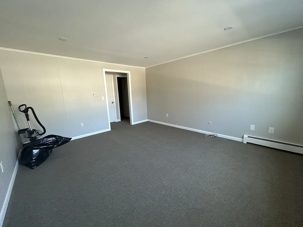 30 South St, North Attleboro