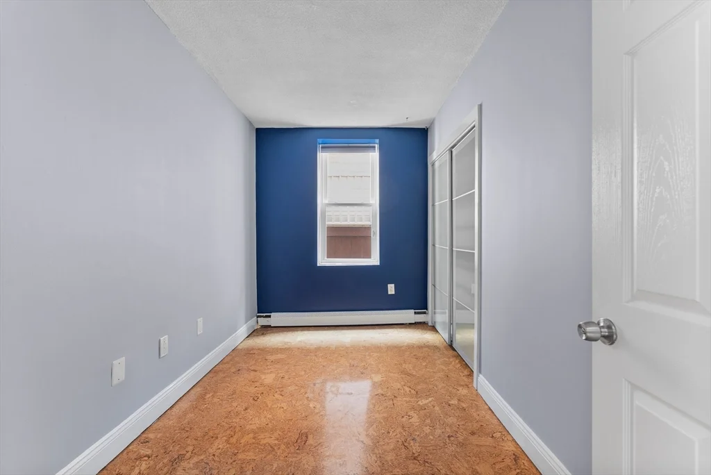 151 West 6th St, South Boston