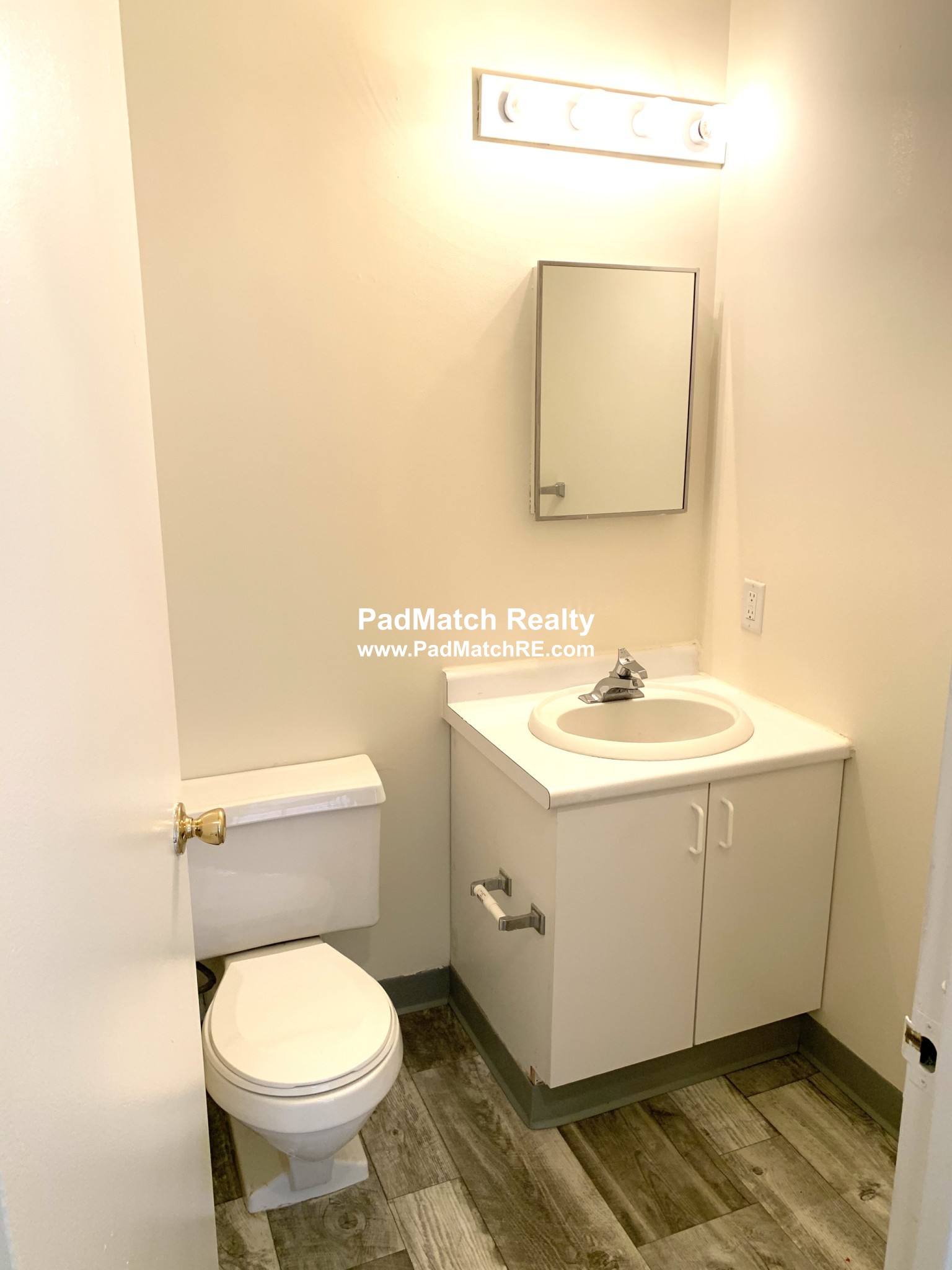 650 Columbus Ave, Roxbury