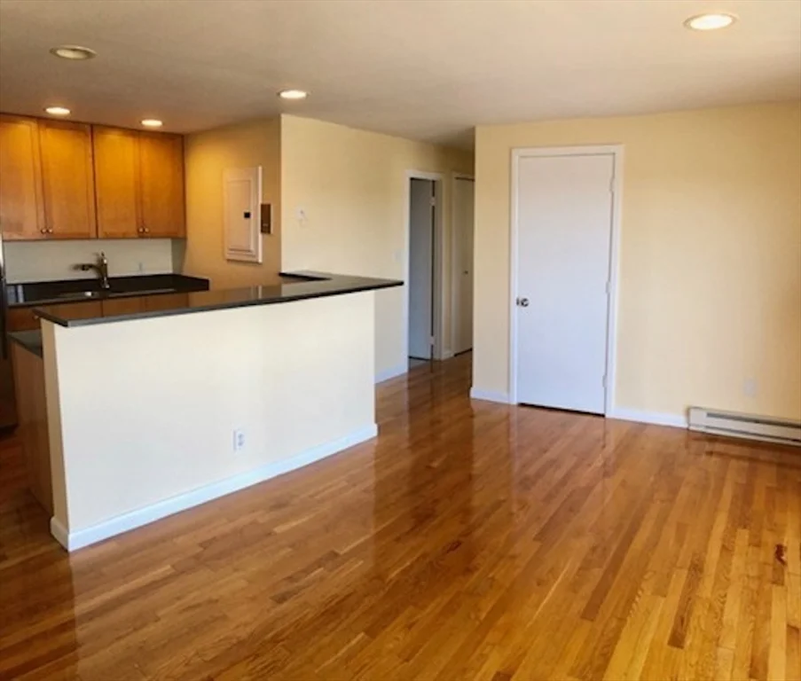 70 Park St, Ward Two