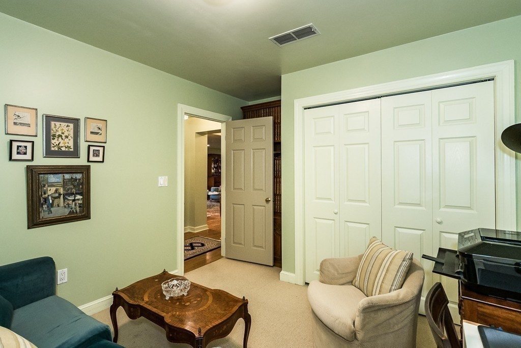 876 Beacon St, Newton Center