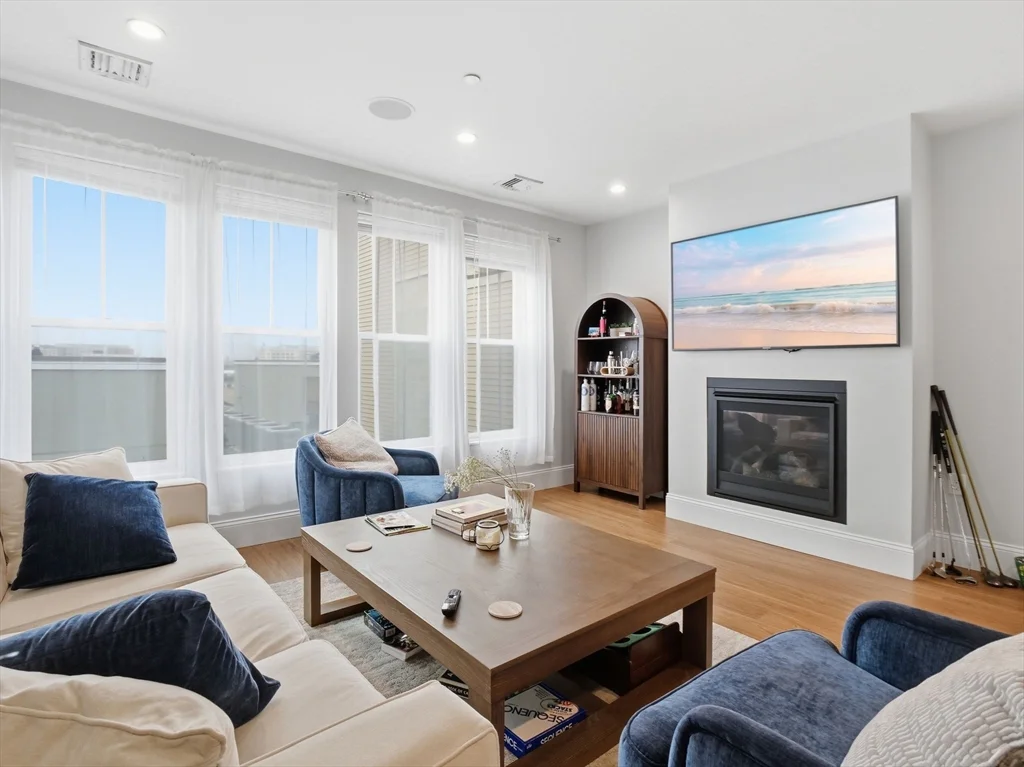 45 L St, South Boston