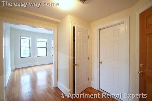 881 Massachusetts Ave, Central Square