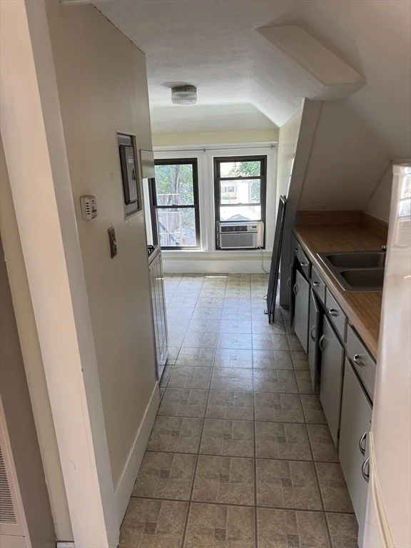 9-11 South Pine St, Bradford