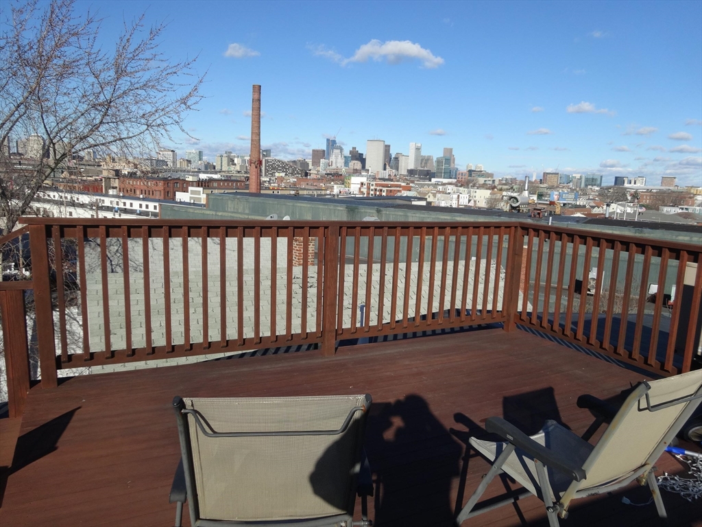 12 Tuckerman St, South Boston