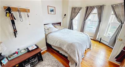 36 Bond St, Winter Hill