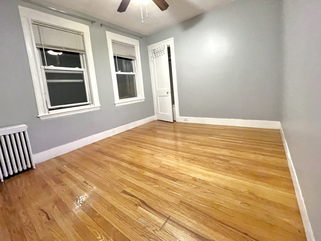 128 Lawrence St, Medford