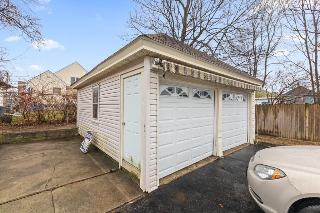 76 Fremont St, Winthrop