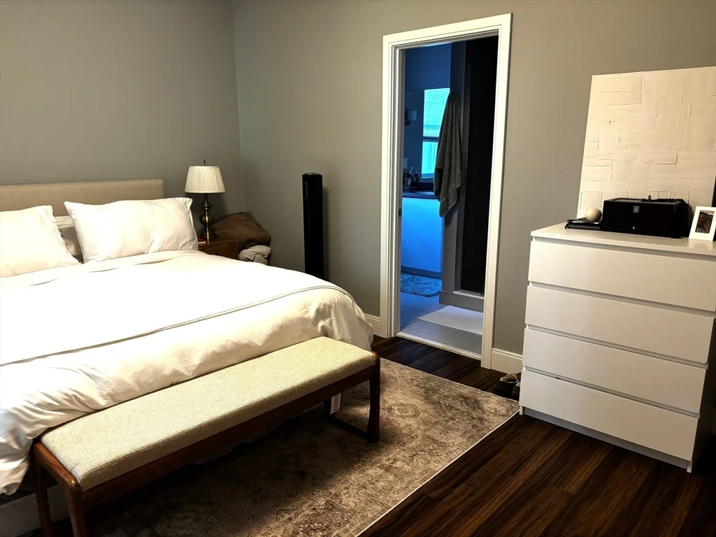 408 East 8th St, South Boston