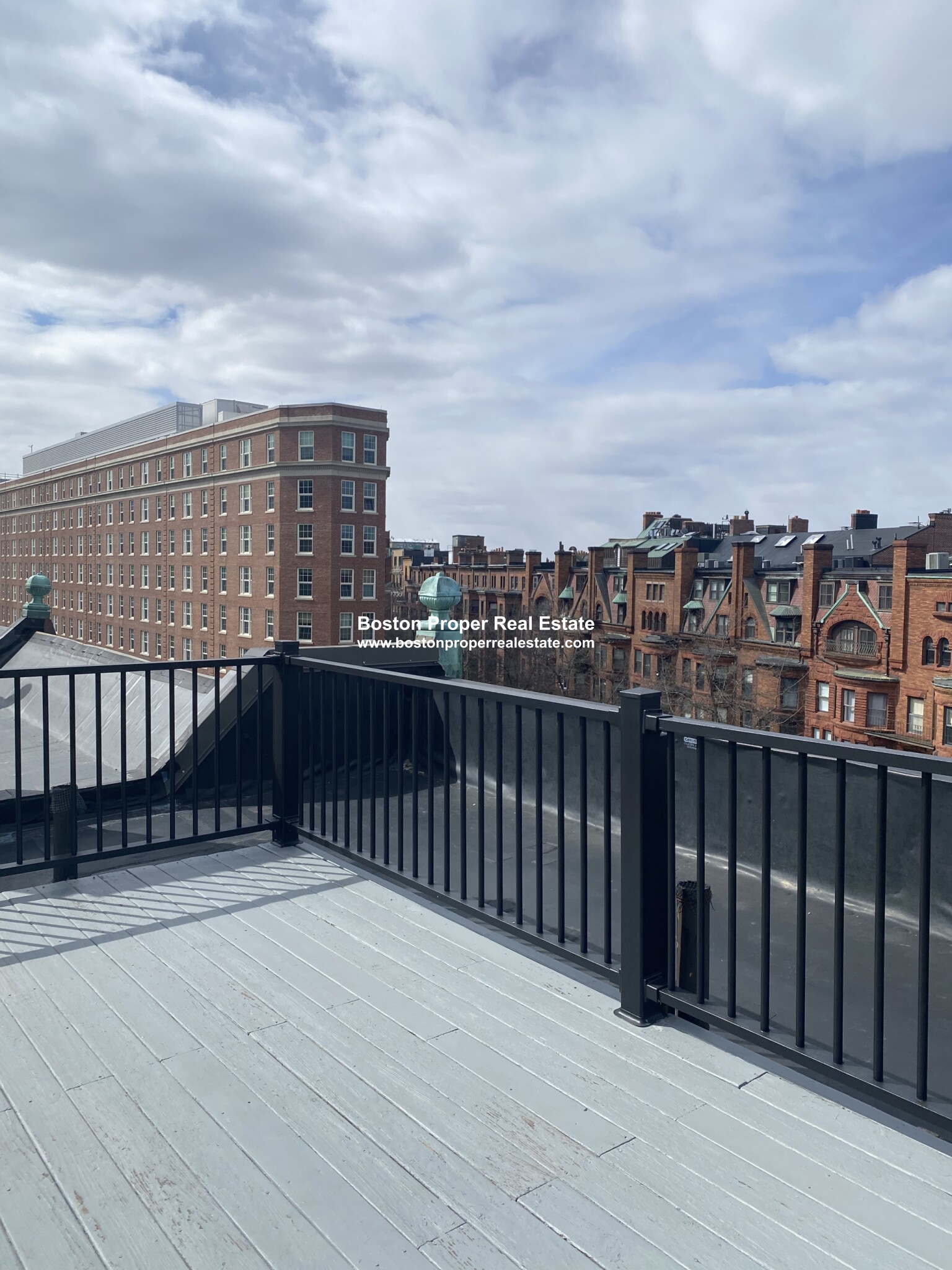 583 Beacon St, Back Bay