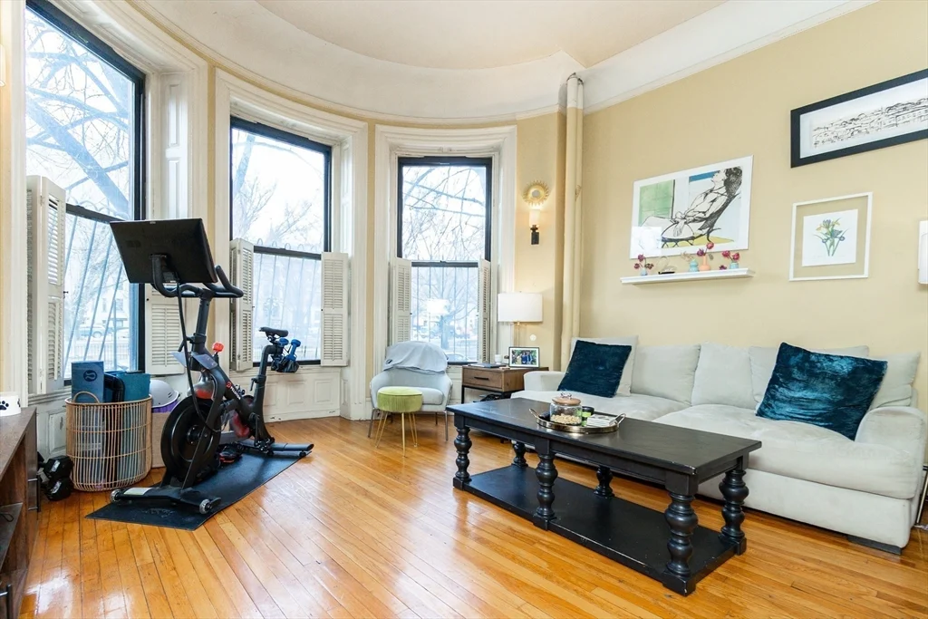 465 Commonwealth Ave, Back Bay