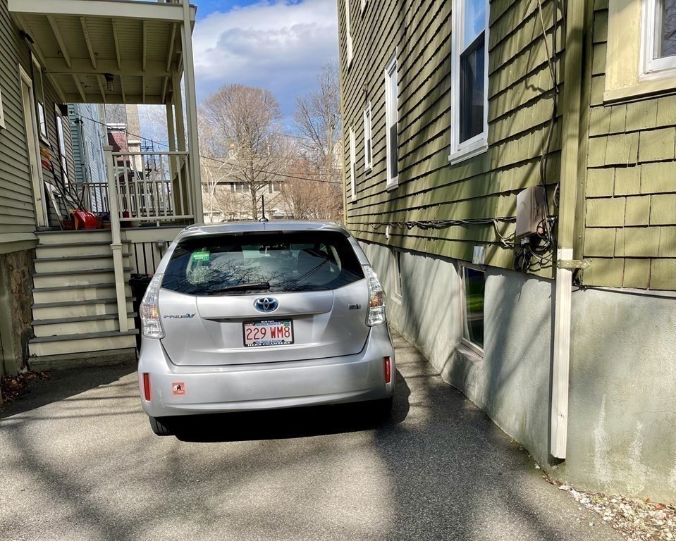 1 Brook St, Brookline Village