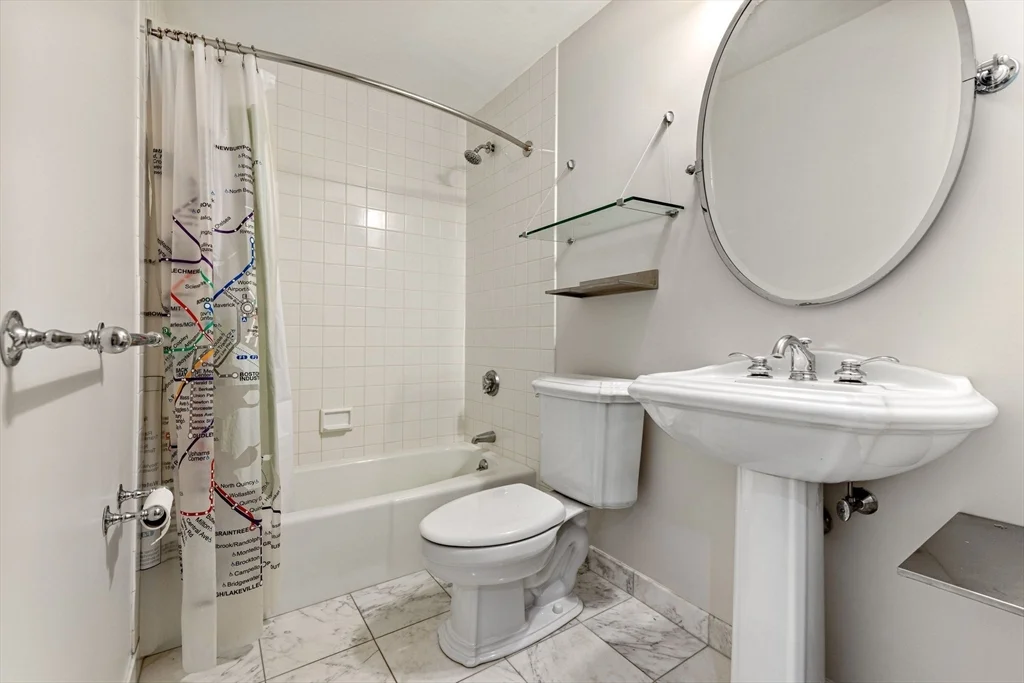 403 Marlborough St, Back Bay