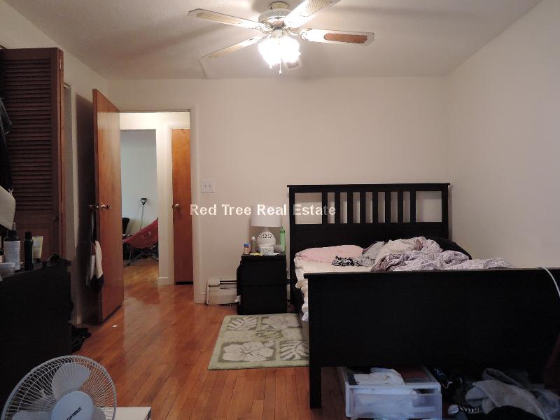 12 Commonwealth Ct, Brighton